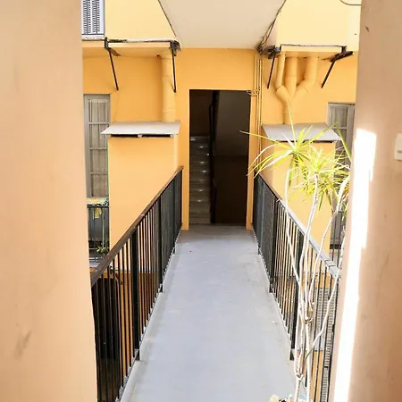 4 Personnes Quartier Du Port Nice